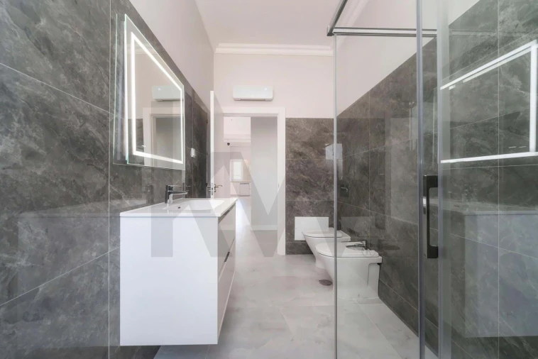 Moradia T5 para Venda em Vila Nova de Cacela Foto 52