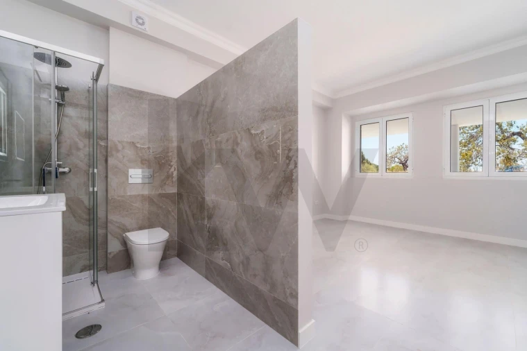 Moradia T5 para Venda em Vila Nova de Cacela Foto 31