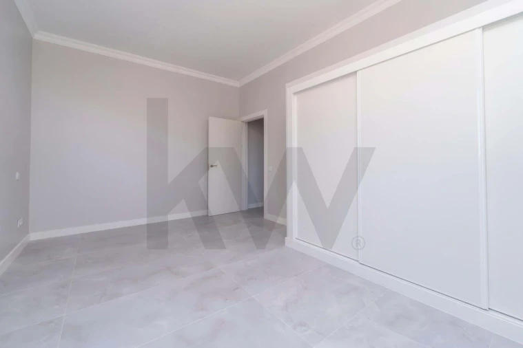 Moradia T5 para Venda em Vila Nova de Cacela Foto 45