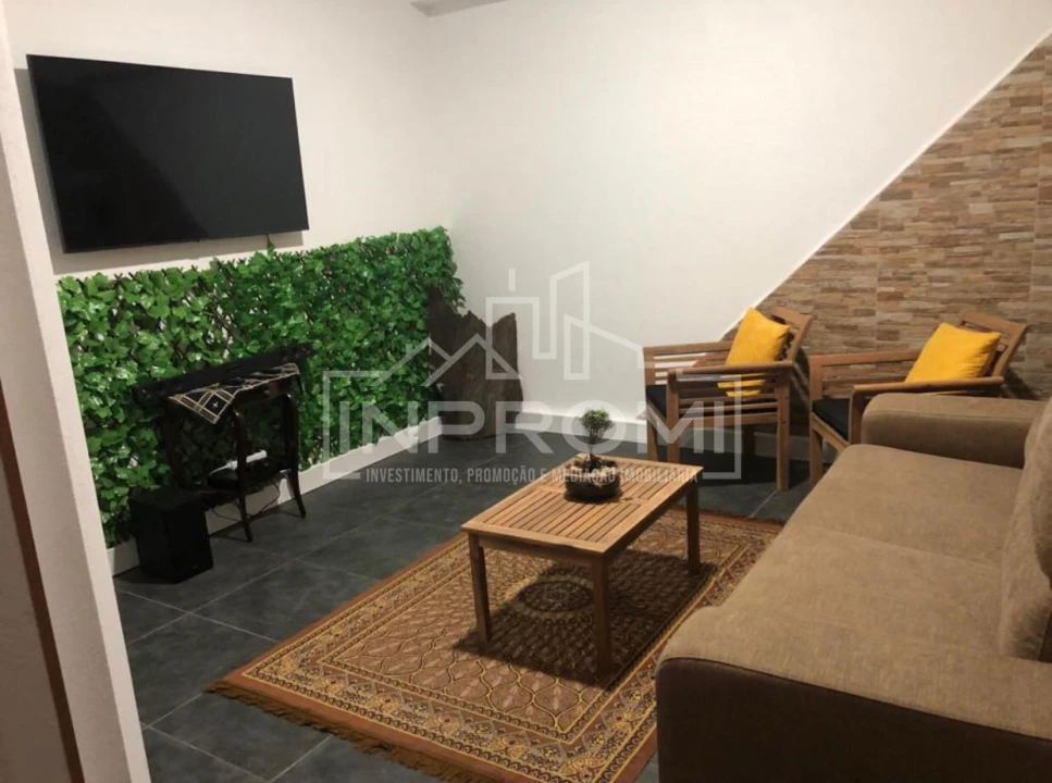 Moradia T6 para Venda em Aldeia da Mata Foto 16