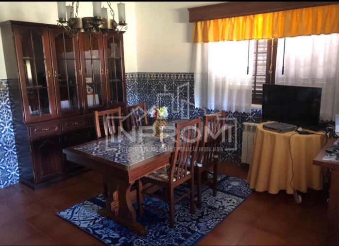 Moradia T6 para Venda em Aldeia da Mata Foto 3