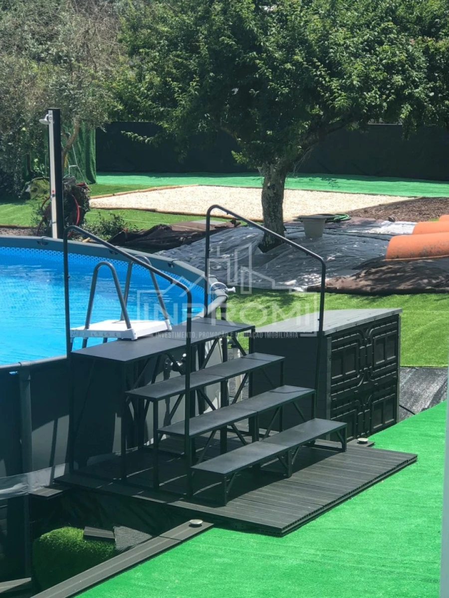 Moradia T6 para Venda em Aldeia da Mata Foto 23