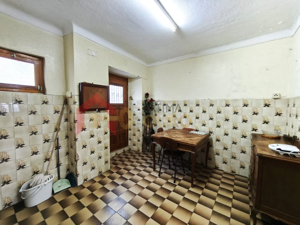 Quinta T2 para Venda em Assunção, Ajuda, Salvador e Santo Ildefonso Foto 3