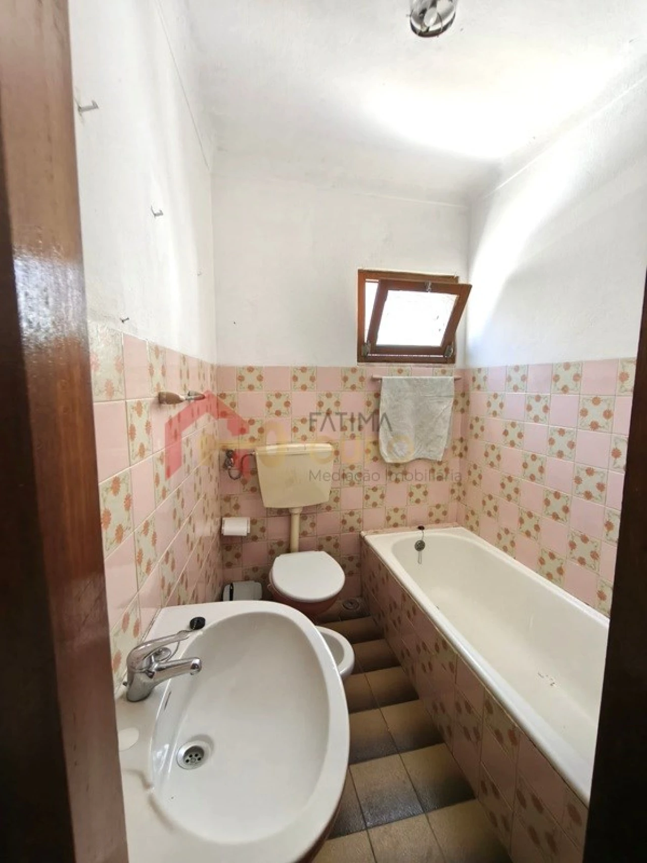 Quinta T2 para Venda em Assunção, Ajuda, Salvador e Santo Ildefonso Foto 11