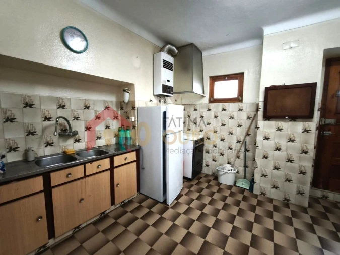 Quinta T2 para Venda em Assunção, Ajuda, Salvador e Santo Ildefonso Foto 4