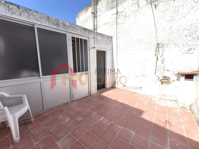 Quinta T2 para Venda em Assunção, Ajuda, Salvador e Santo Ildefonso Foto 17