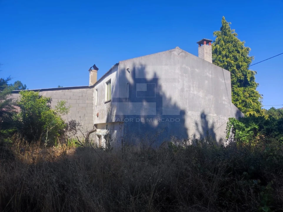 Moradia T3 para Venda em Sernancelhe e Sarzeda Foto 6