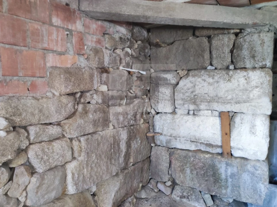 Moradia T4 para Venda em Sernancelhe e Sarzeda Foto 28