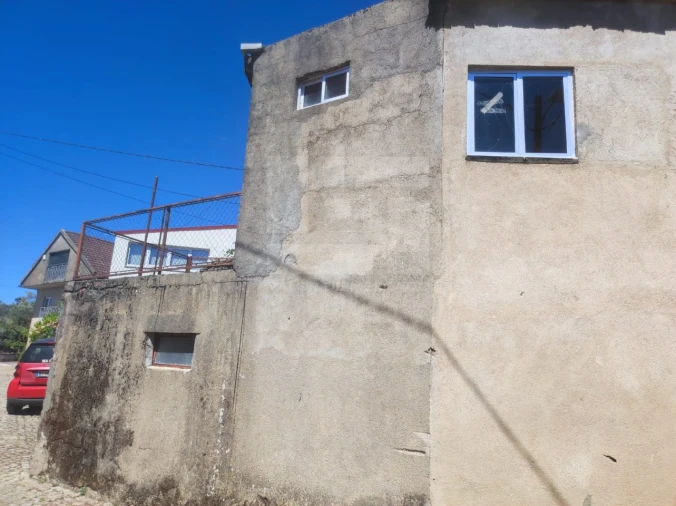 Moradia T4 para Venda em Sernancelhe e Sarzeda Foto 4