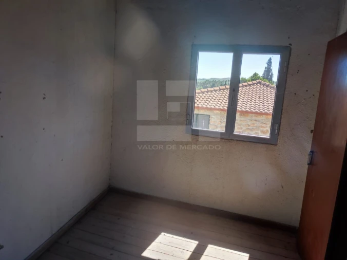 Moradia T4 para Venda em Sernancelhe e Sarzeda Foto 15