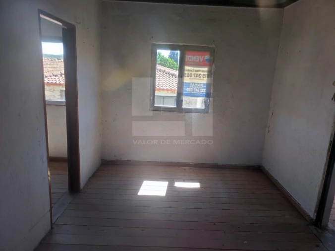 Moradia T4 para Venda em Sernancelhe e Sarzeda Foto 26