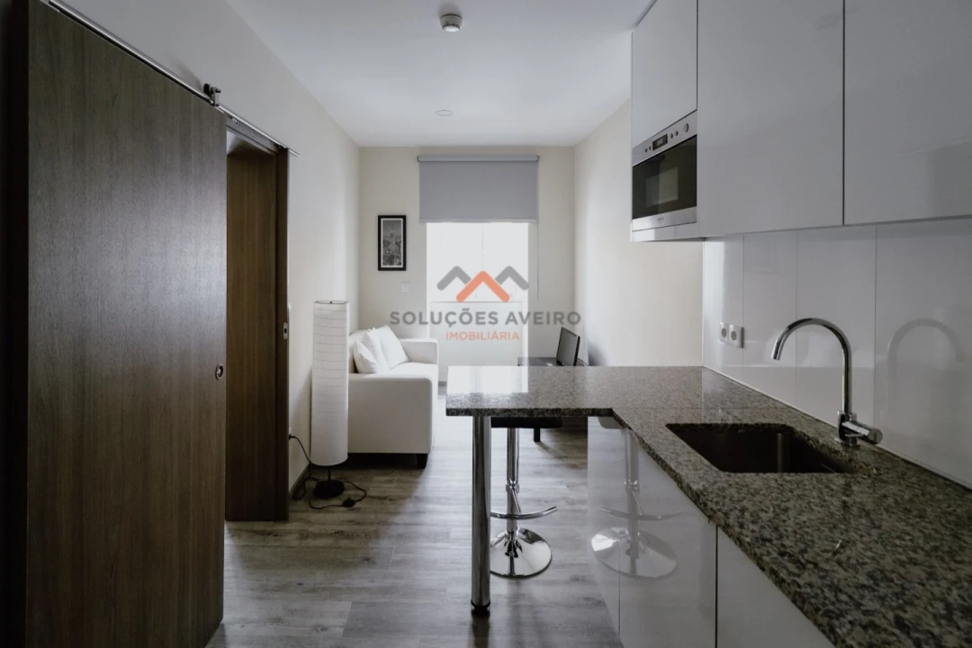 Prédio para Venda em Glória e Vera Cruz Foto 5