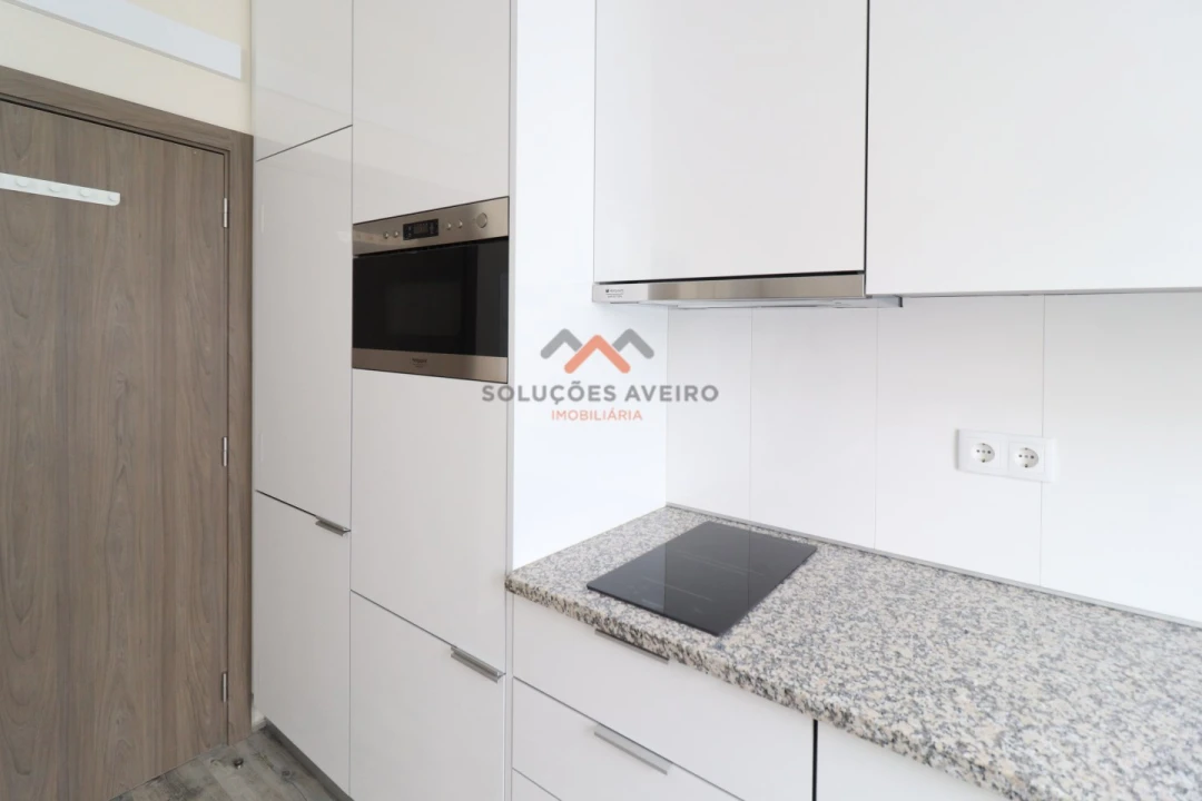 Prédio para Venda em Glória e Vera Cruz Foto 7