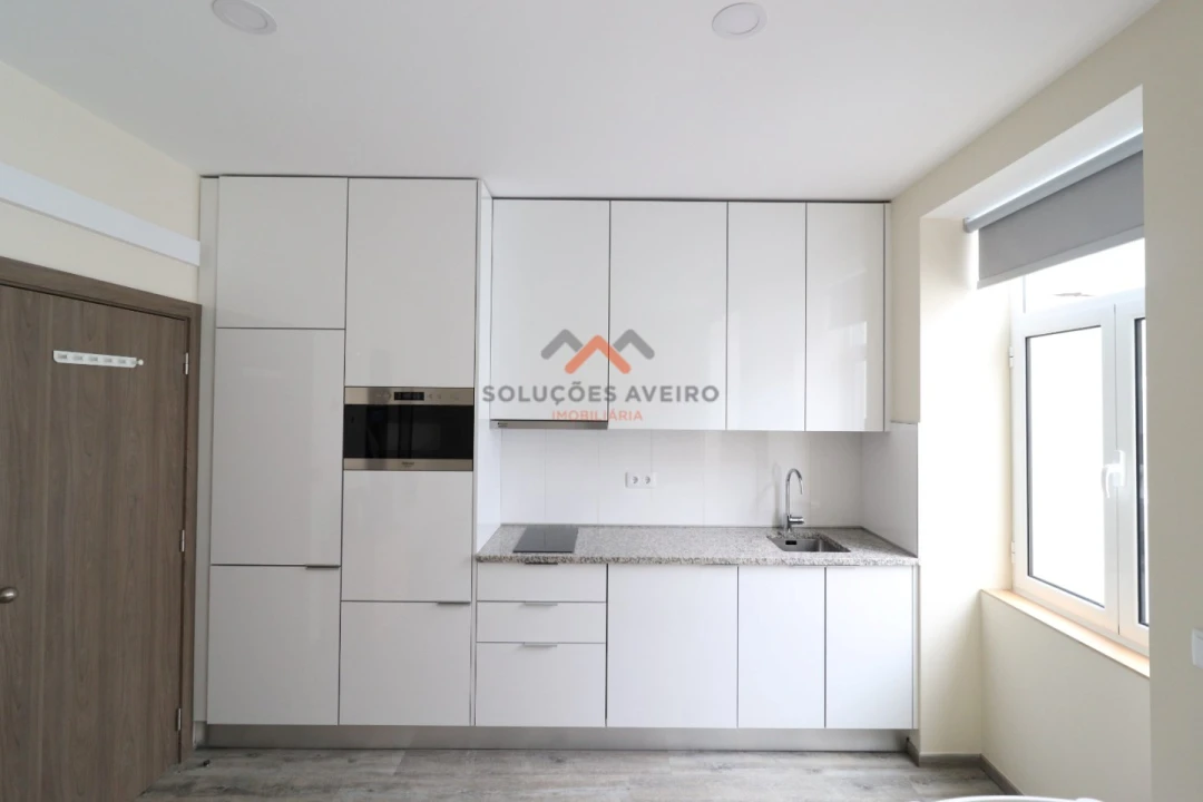 Prédio para Venda em Glória e Vera Cruz Foto 32