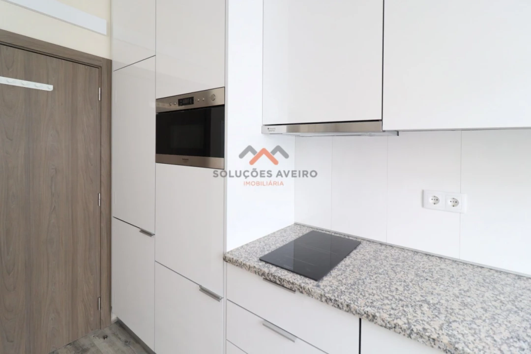 Prédio para Venda em Glória e Vera Cruz Foto 69