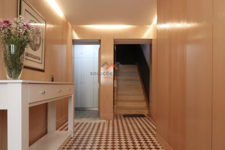 Prédio para Venda em Glória e Vera Cruz Foto 3