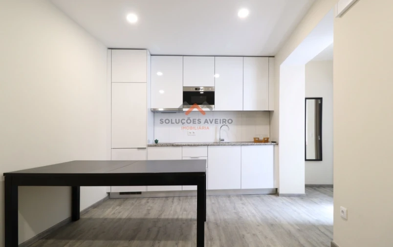 Prédio para Venda em Glória e Vera Cruz Foto 76