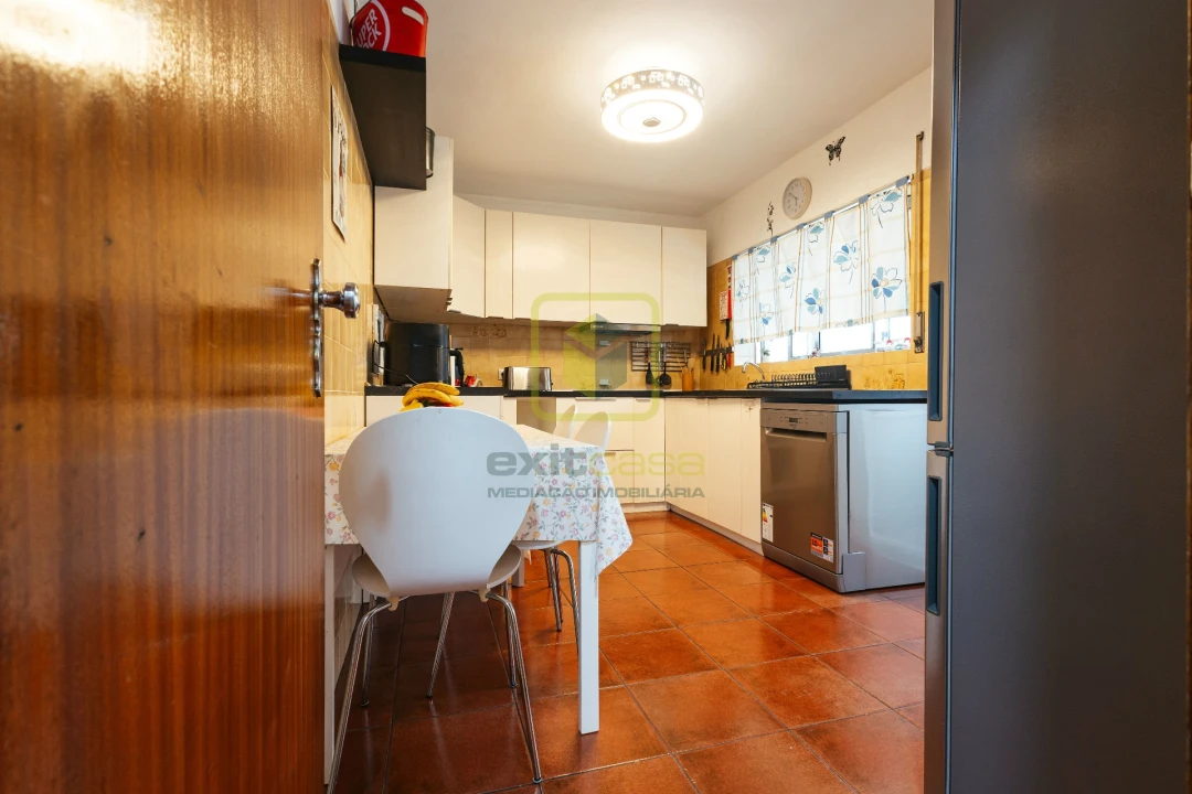 Apartamento T2 para Venda em Buarcos Foto 10