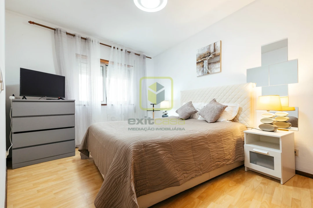 Apartamento T2 para Venda em Buarcos Foto 2