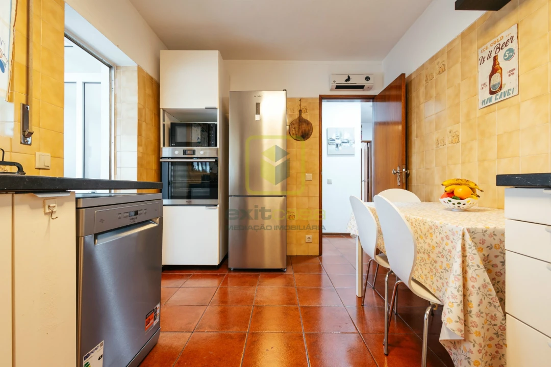 Apartamento T2 para Venda em Buarcos Foto 15