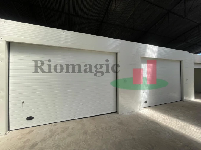 Garagem para Arrendamento em Rio Maior Foto 2