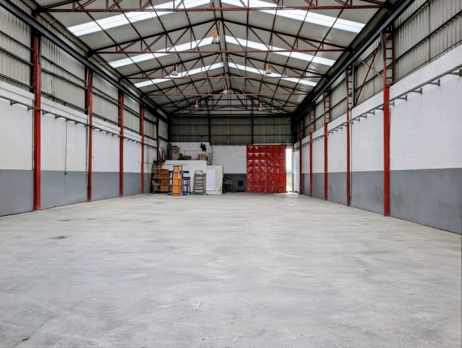 Armazém para Arrendamento em Esgueira Foto 2