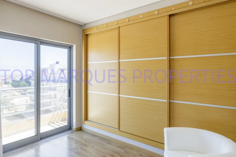 Apartamento T3 para Venda em Olhão Foto 11