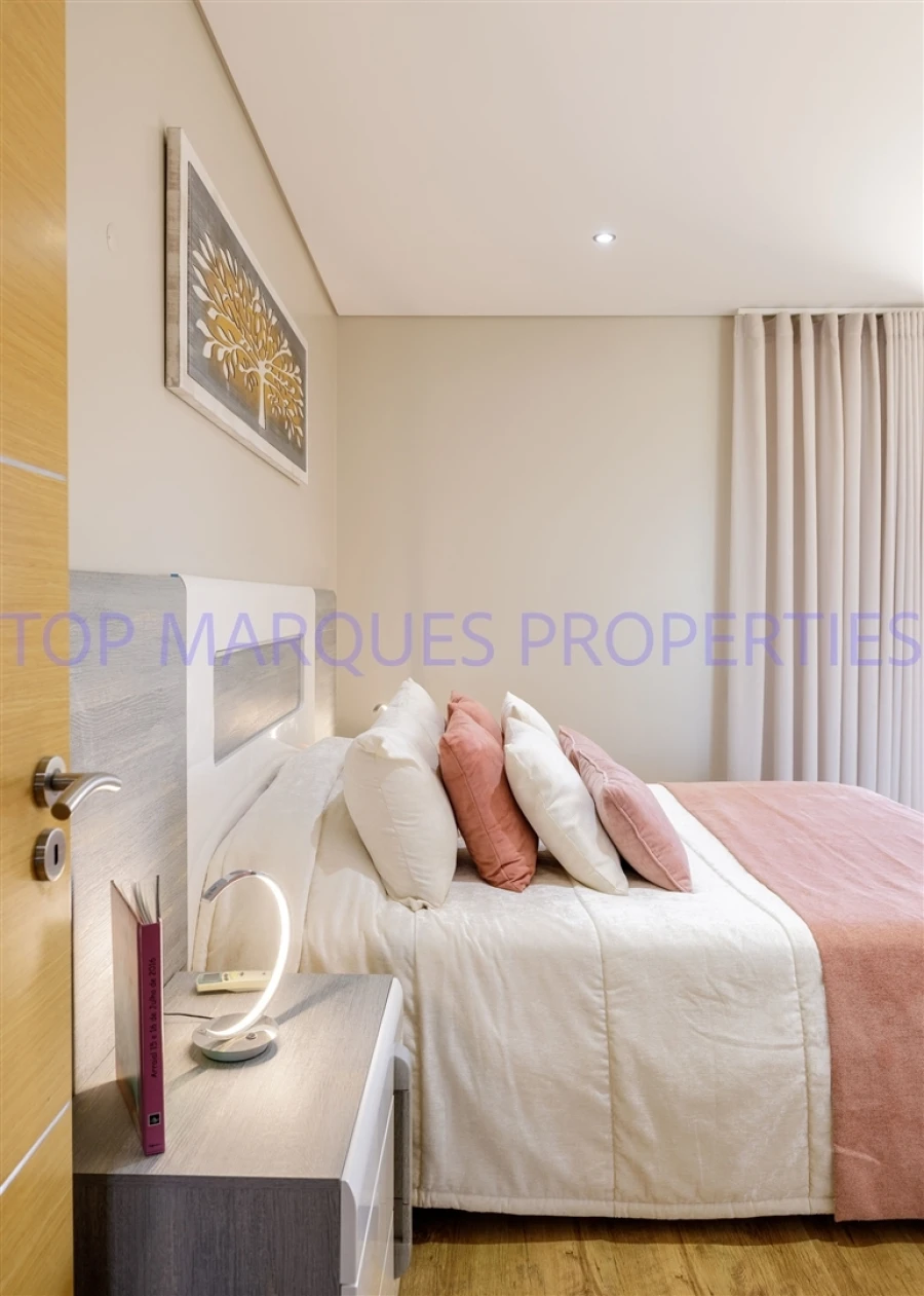 Apartamento T3 para Venda em Olhão Foto 9