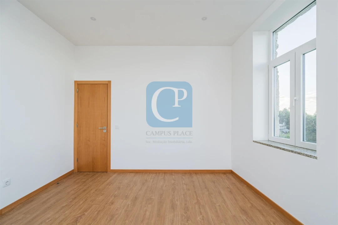 Moradia T5 para Venda em Soalhães Foto 23