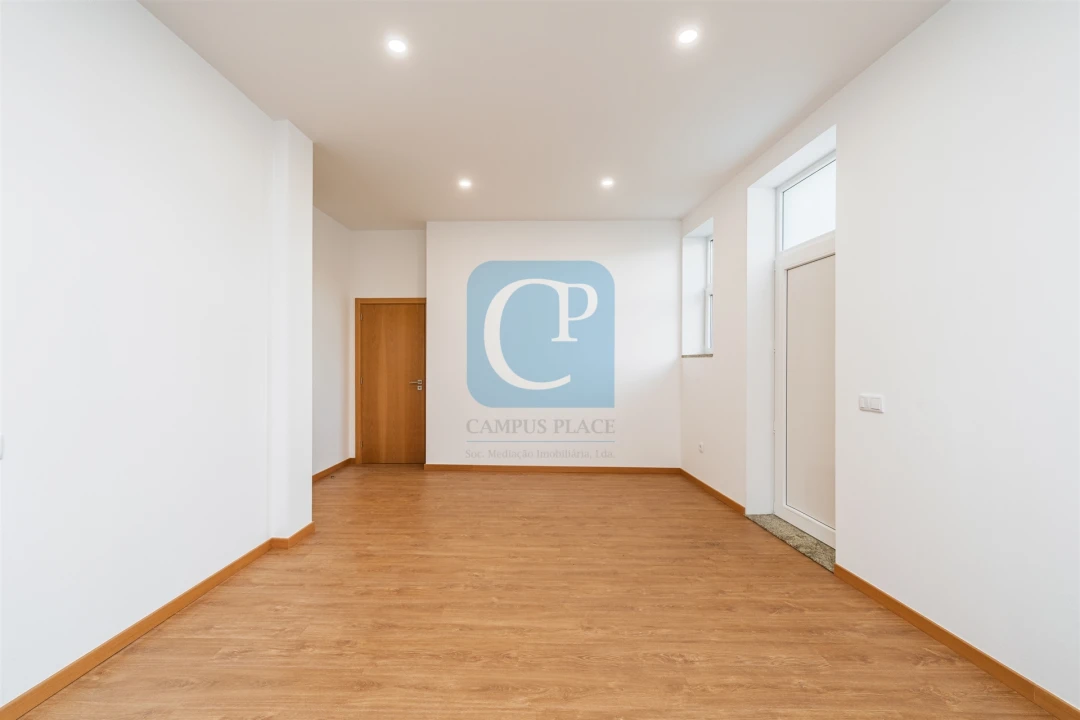 Moradia T5 para Venda em Soalhães Foto 14