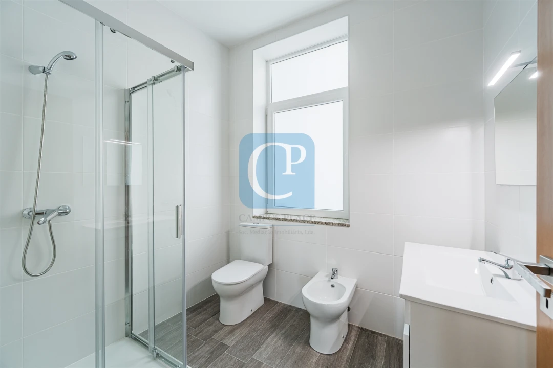 Moradia T5 para Venda em Soalhães Foto 28