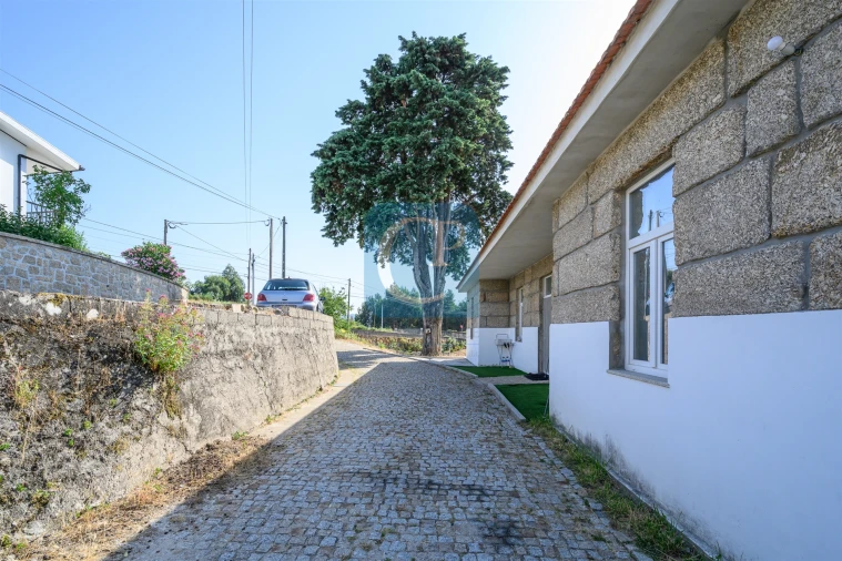 Moradia T5 para Venda em Soalhães Foto 2