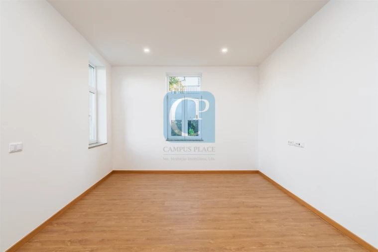 Moradia T5 para Venda em Soalhães Foto 15