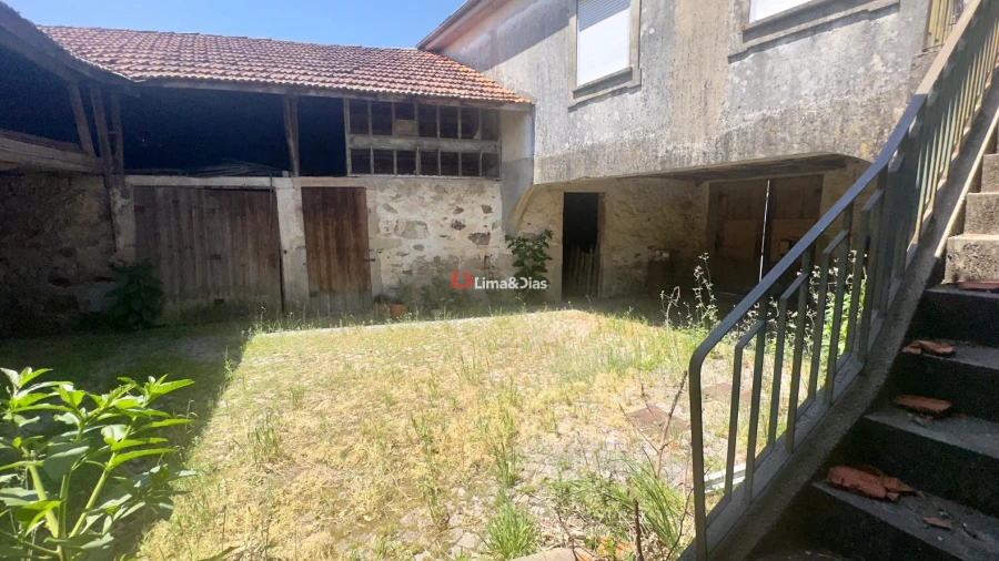 Quinta T5 para Venda em Pedroso e Seixezelo