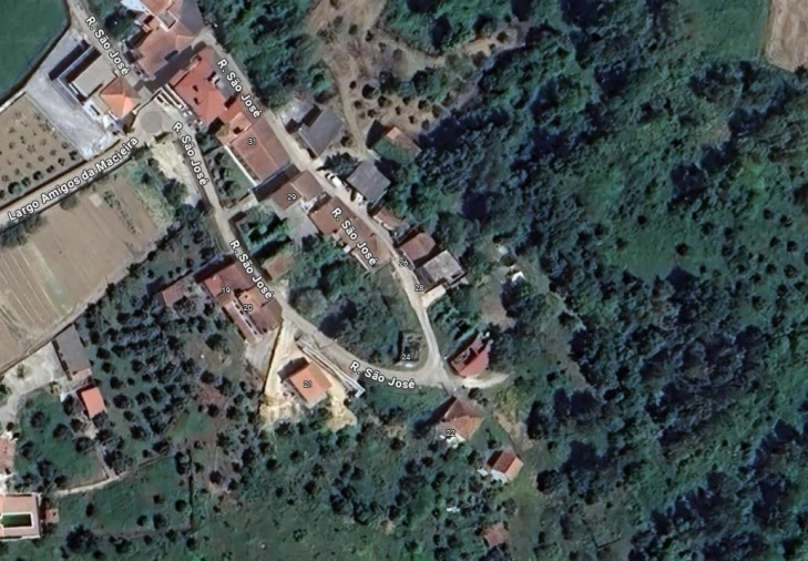 Moradia T3 para Venda em Serra e Junceira Planta 1