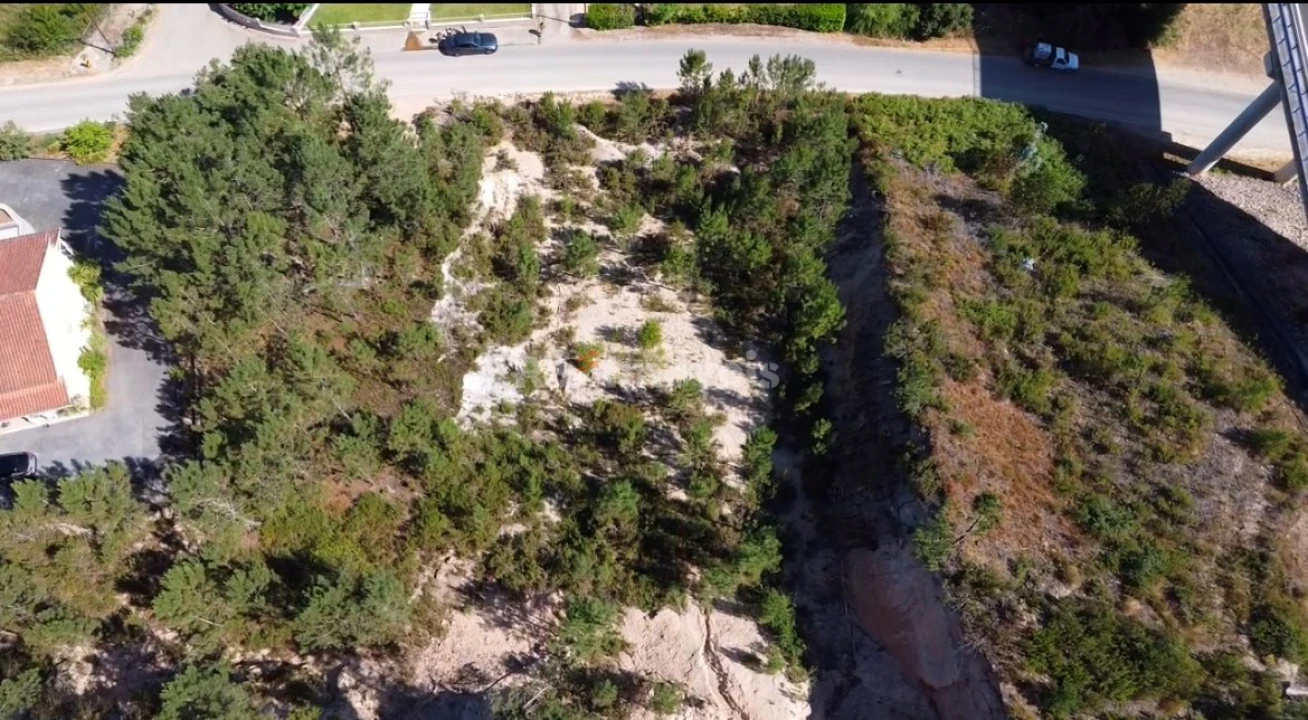 Terreno para Venda em Seiça Foto 1