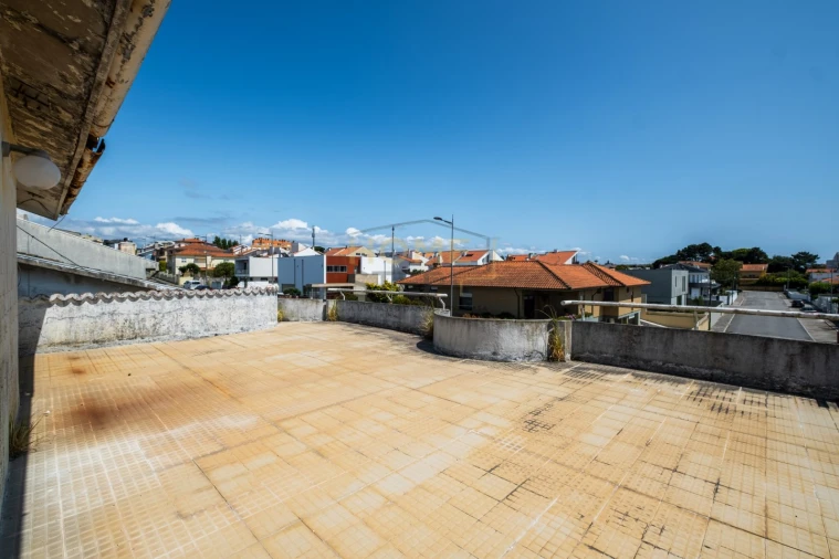Moradia T5 para Venda em Canidelo Foto 9