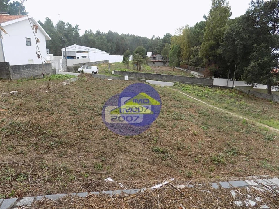 Terreno para Venda em Lourosa Foto 24