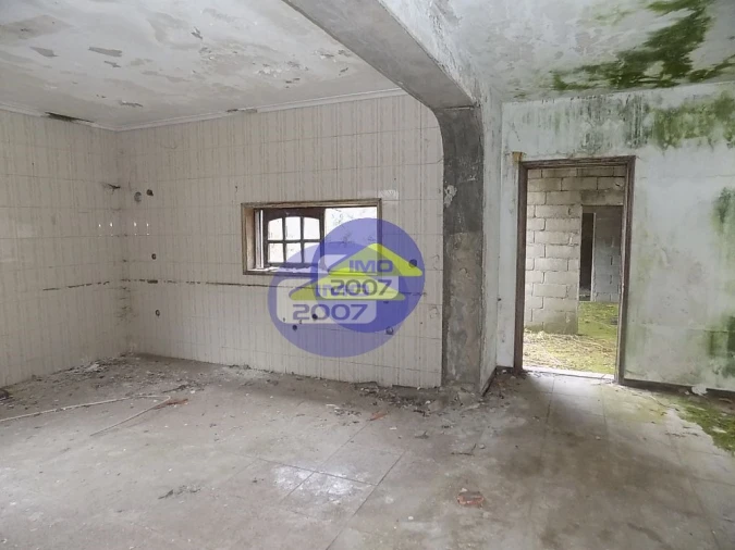 Terreno para Venda em Lourosa Foto 17