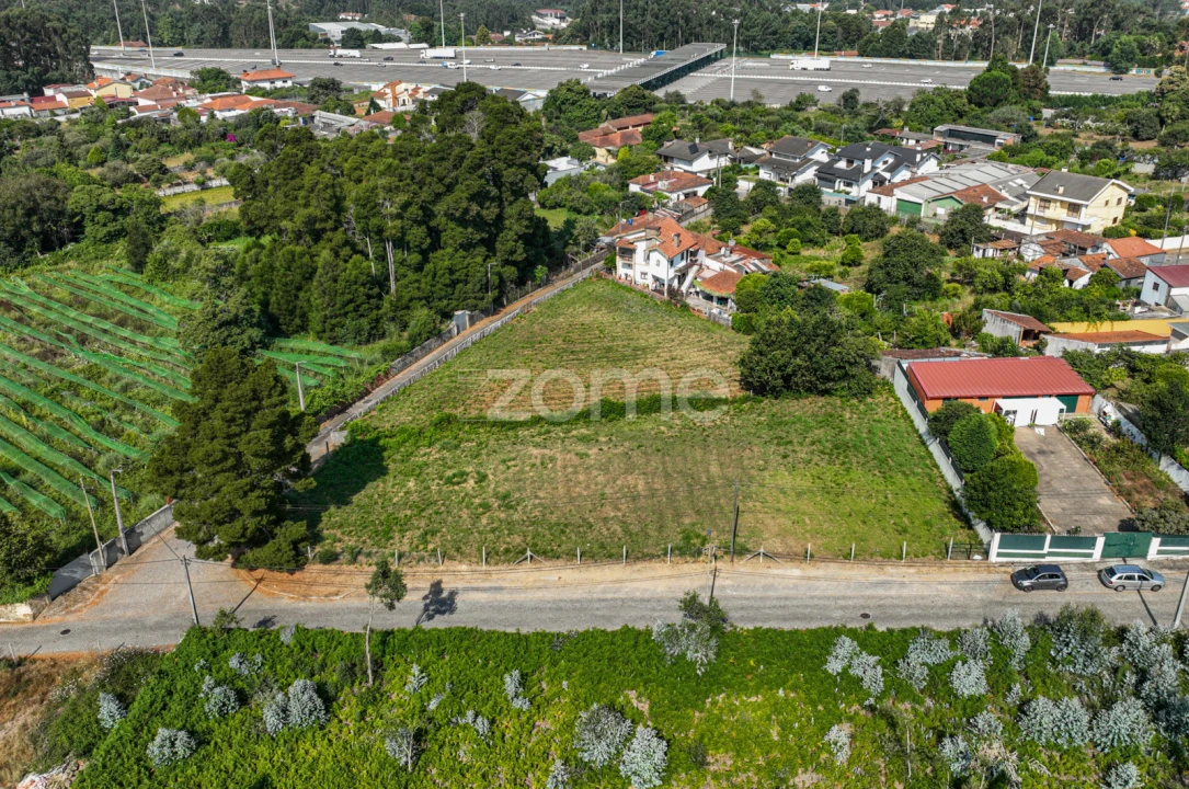 Terreno para Venda em Grijó e Sermonde Foto 8