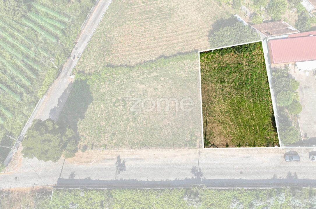 Terreno para Venda em Grijó e Sermonde Foto 2