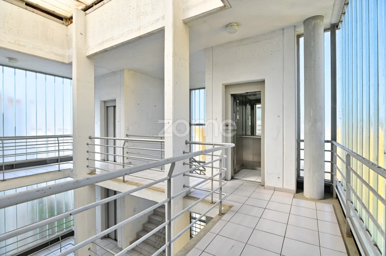 Apartamento T4 para Arrendamento em Porto Salvo Foto 22