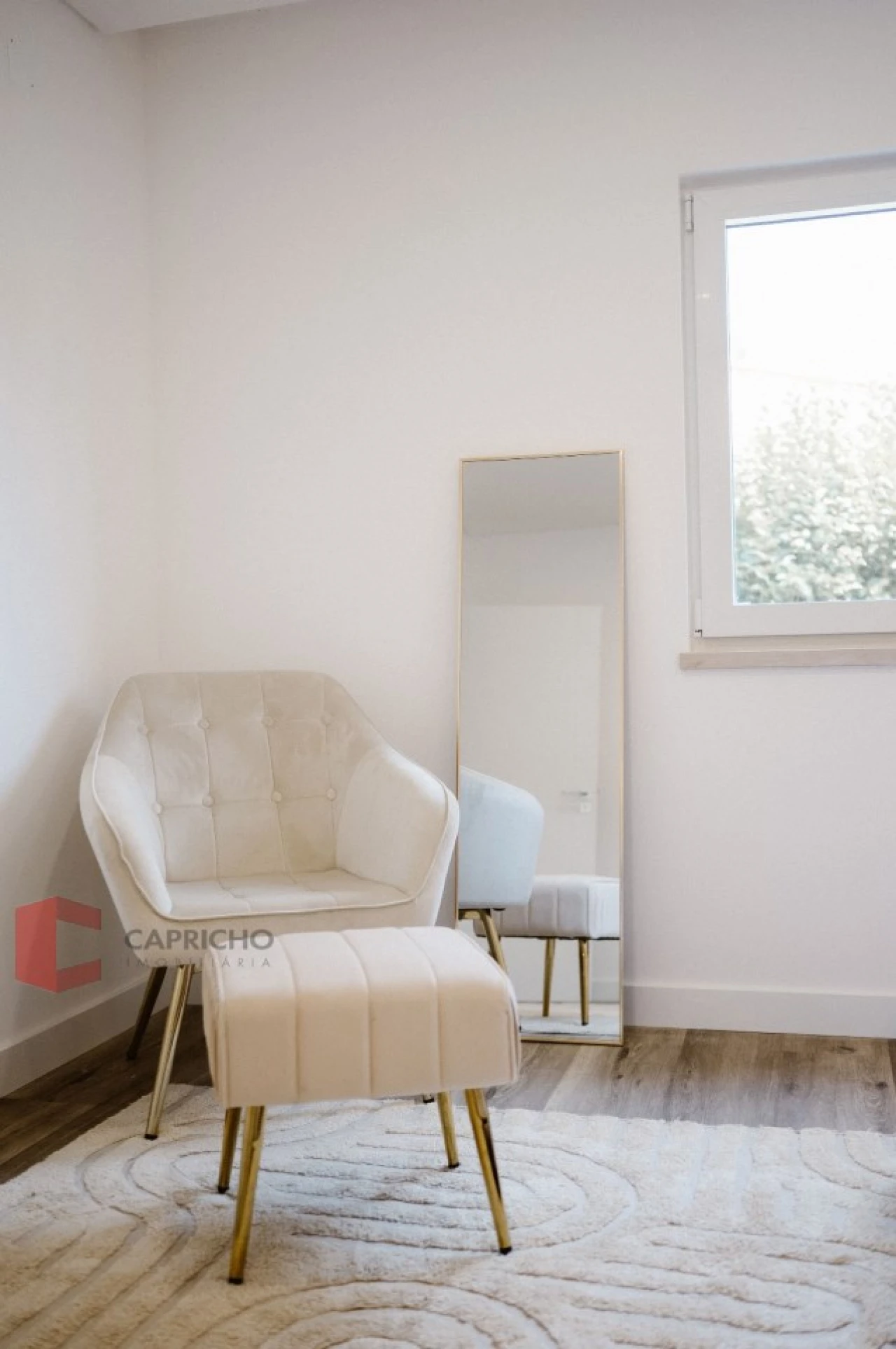 Moradia T4 para Venda em Charneca de Caparica e Sobreda Foto 9