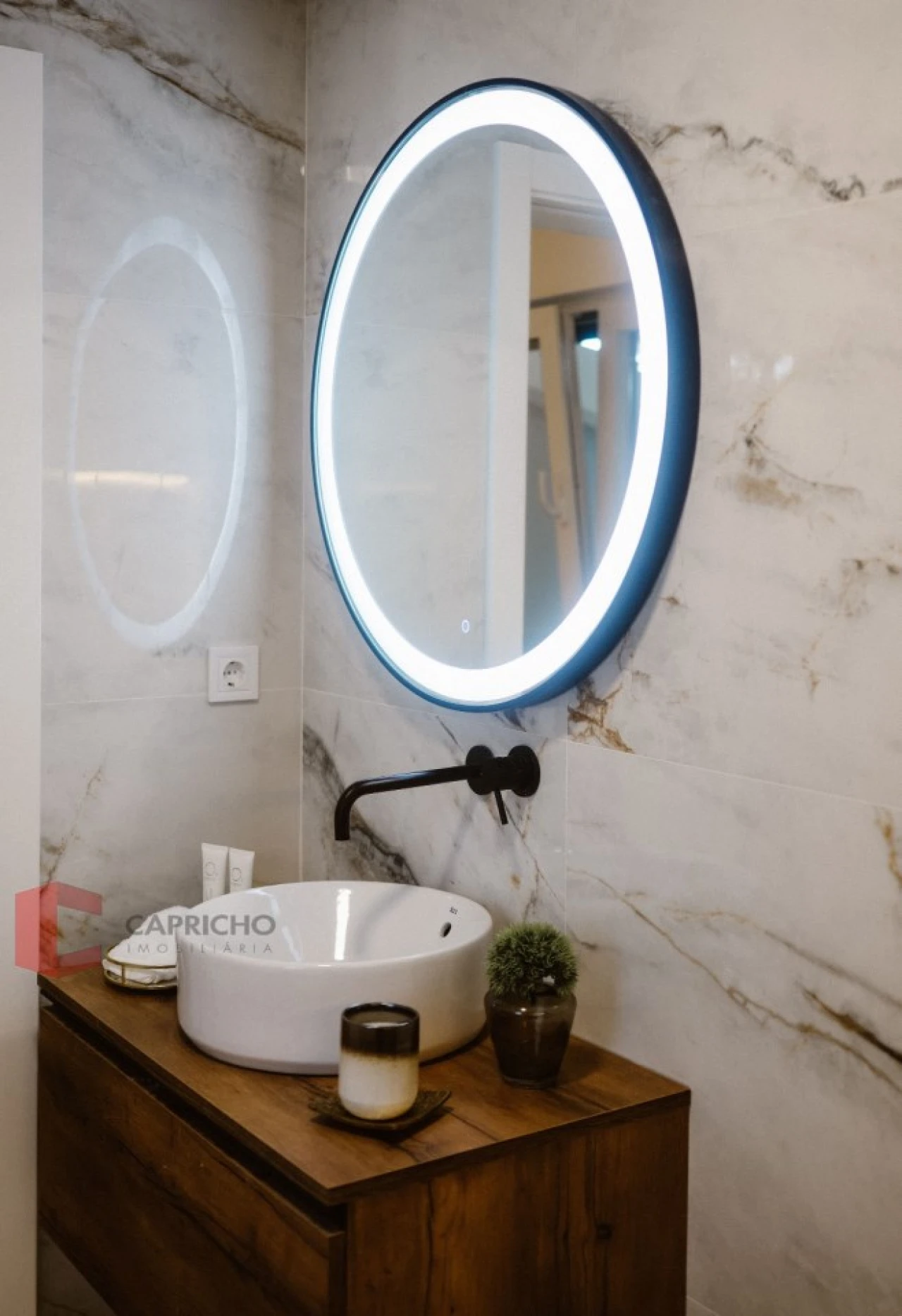 Moradia T4 para Venda em Charneca de Caparica e Sobreda Foto 32