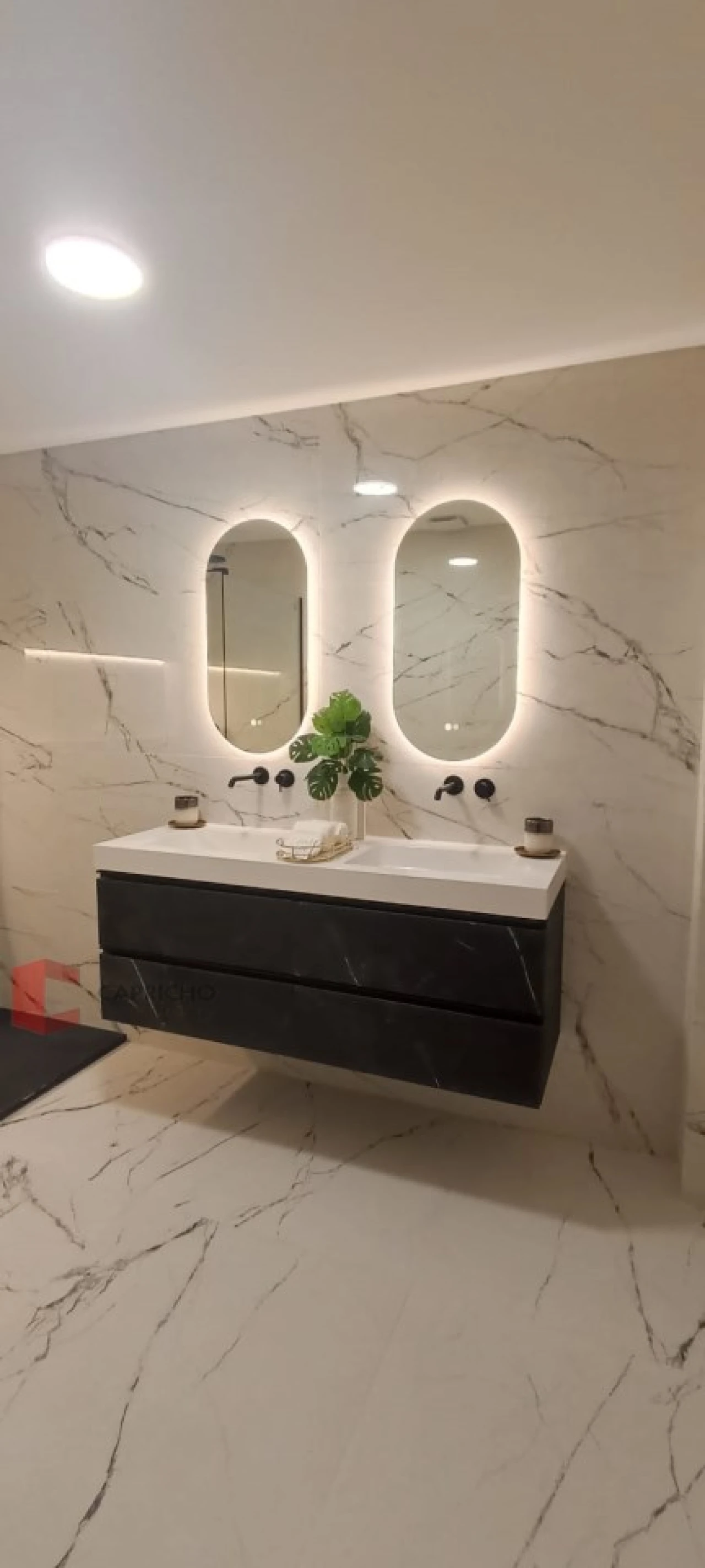 Moradia T4 para Venda em Charneca de Caparica e Sobreda Foto 49