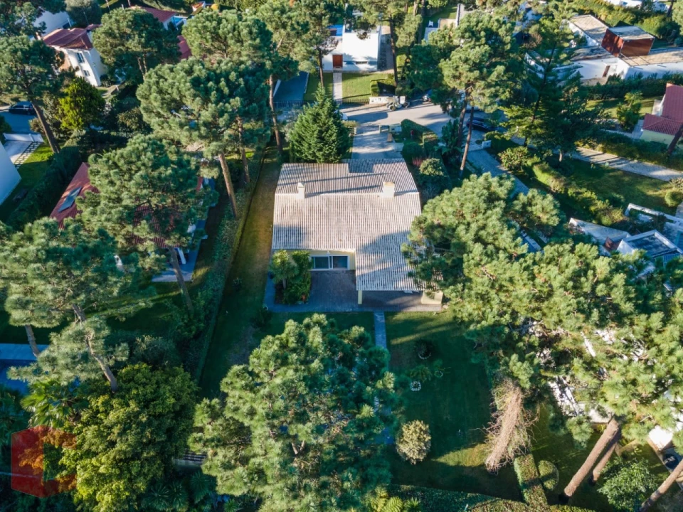 Moradia T4 para Venda em Charneca de Caparica e Sobreda Foto 76