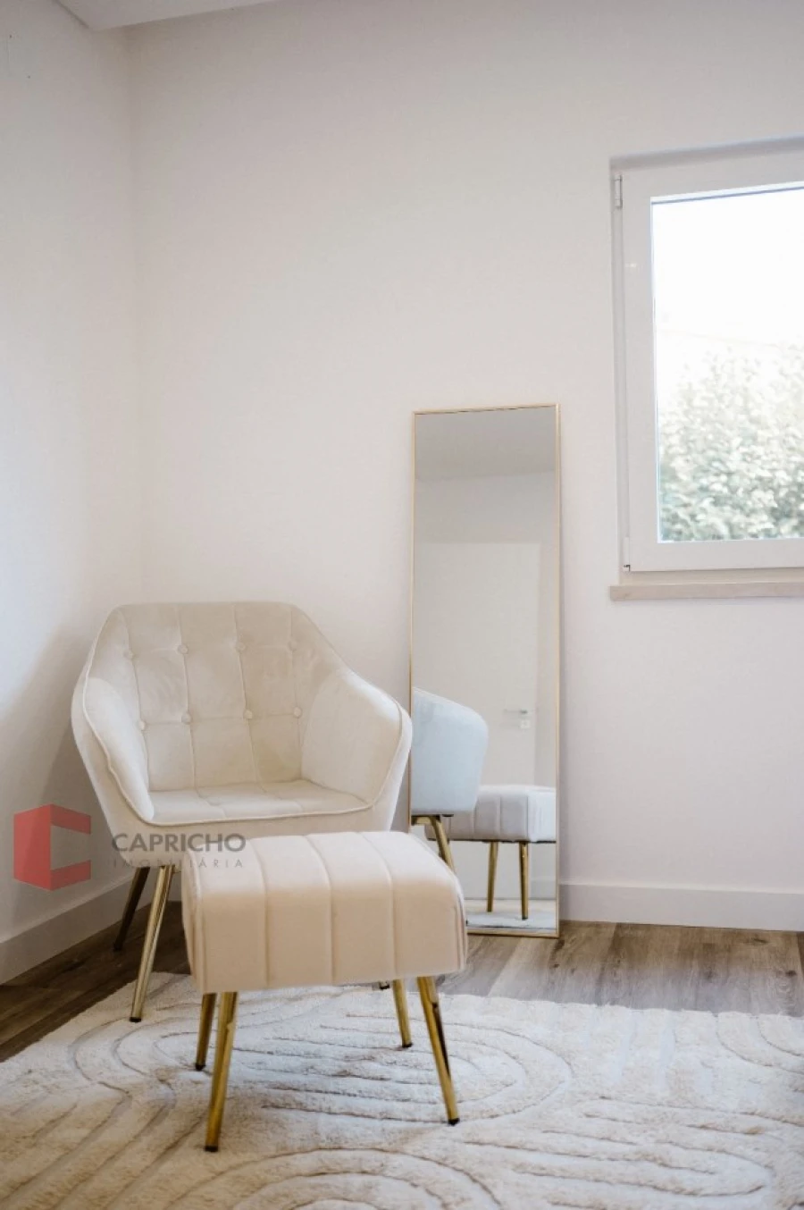 Moradia T4 para Venda em Charneca de Caparica e Sobreda Foto 9