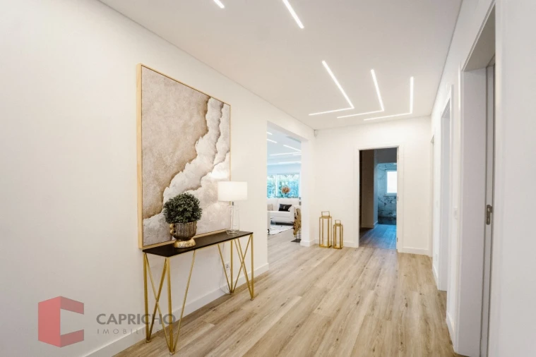 Moradia T4 para Venda em Charneca de Caparica e Sobreda Foto 11