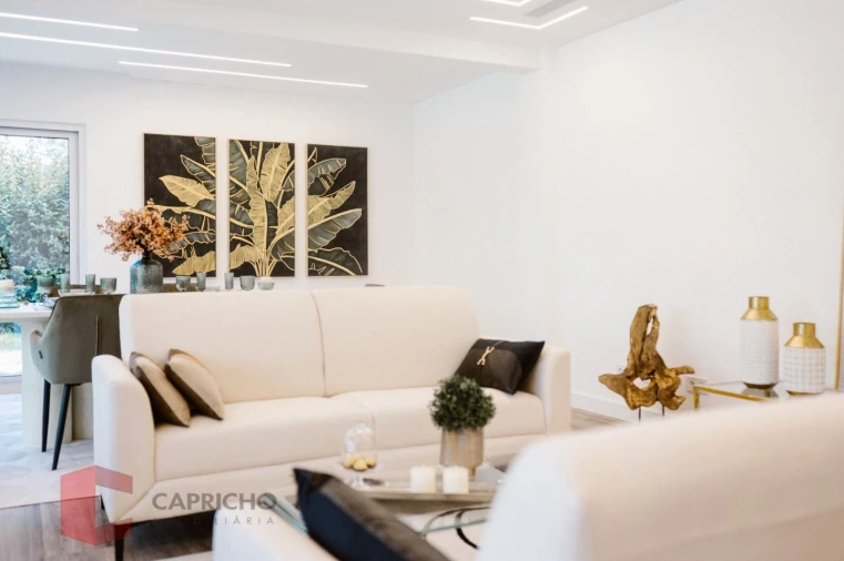 Moradia T4 para Venda em Charneca de Caparica e Sobreda Foto 34