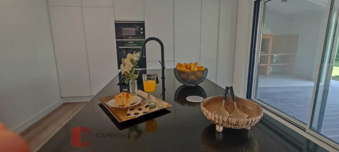 Moradia T4 para Venda em Charneca de Caparica e Sobreda Foto 36